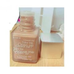 RMK リキッドファンデーションのサムネイル