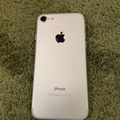 iPhone 7 Silver 32 GB docomoのサムネイル