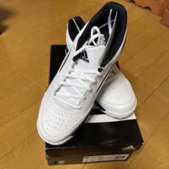 NIKEのサムネイル