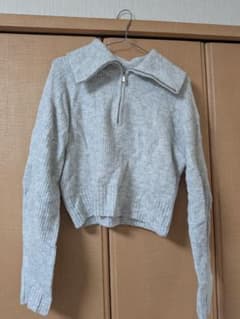 GU ハーフジップ ニット グレーのサムネイル