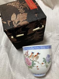 中国骨董　花鳥図 湯飲み 共箱付きのサムネイル