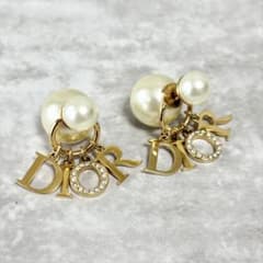 H485極美品✨ディオール　トライバル　レジンパール　ゴールドメタル　両耳 H485極美品✨ディオール トライバル レジンパール ゴールドメタル 両耳