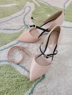 OPAQUE.CLIPハイヒール、パンプス　ベージュ23.5㎝のサムネイル