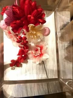 髪飾り 振袖 赤 花☆成人式などに☆のサムネイル
