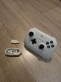 8Bitdo ultimate Bluetoothのサムネイル
