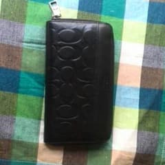正規品COACH長財布のサムネイル