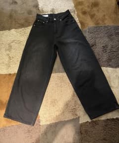 し*ん様 ZARA ワイドレッグ デニムパンツ ブラック EUR34のサムネイル