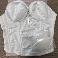 BRIDAL BEAUTE ブライダルインナー バックレスビスチェ E70 - メルカリ