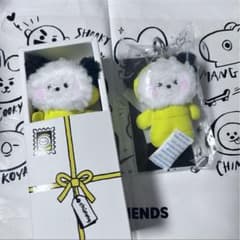 BT21 mininiダウンぬいぐるみ&キーリング chimmy チミーのサムネイル