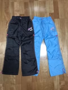 【値下げ】140cm 秋冬用ズボン(2着セット)のサムネイル