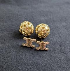 セリーヌ ピアス トリオンフ ボールピアス ノベルティゴールド 新品 即