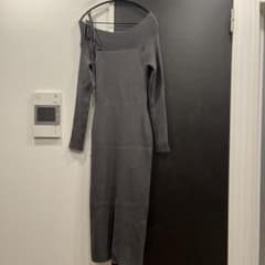 rienda many wayワンショルニットワンピース　グレーのサムネイル