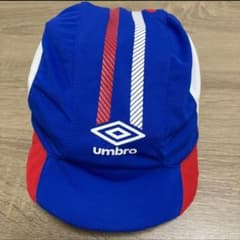 美品　アンブロ　Umbro サッカー　帽子　52センチのサムネイル