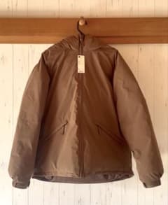 ブラウン ダウンジャケット フード付きのサムネイル