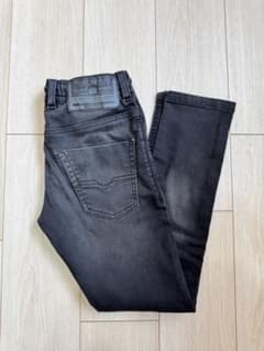 DIESEL ブラックスリムフィットデニムのサムネイル