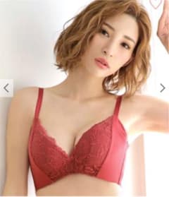 エメフィール 脇高 超盛りブラ&ショーツのサムネイル