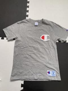 Champion グレー Tシャツ Sサイズのサムネイル