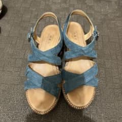 リーガル　REGAL　厚底　ウエッジサンダル　スエード　22.5㎝のサムネイル