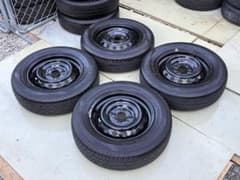 千葉県【175/70R14】トヨタ４本、アクア、ヴィッツ、シエンタ、ヤリスのサムネイル
