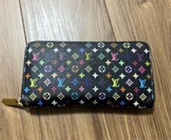 ルイヴィトン財布　マルチカラーのサムネイル