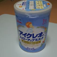 粉ミルク アイクレオ フォローアップミルクのサムネイル