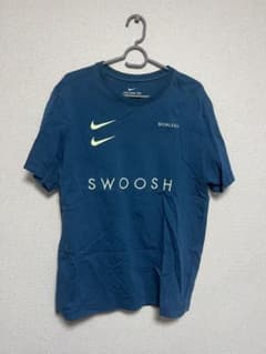 Nike Swoosh Tシャツ XL ネイビーのサムネイル