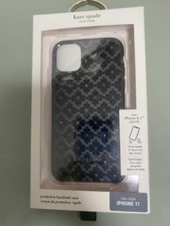 美品　ケイトスペード　iPhone11 kate spadeのサムネイル
