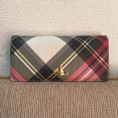 Vivinne Westwood London 長財布のサムネイル