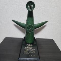 I*K様 『太陽の塔』ブロンズ像 岡本太郎 太陽の塔 ブロンズ 緑色 置物 - メルカリ
