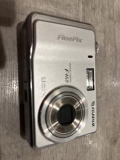 FUJIFILM Finepix F460 シルバー 美品 夏目の光様専用 Fujifilm FinePix F460 シルバー - メルカリ