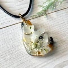 【1248】レジン　マトリカリア　ネックレス　ペンダント　ハンドメイド 1120】レジン マトリカリア ネックレス ペンダント ハンドメイド