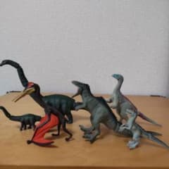 アニア　対決！巨大恐竜セット　ジュラシック・ワールド新恐竜たちの激闘セットのサムネイル
