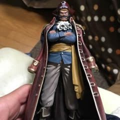 ワンピースフィギュアのサムネイル