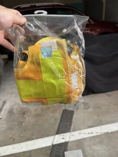 蛍光ベストのサムネイル