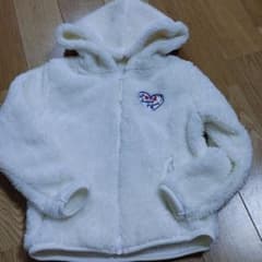 新品未使用パーカーのサムネイル