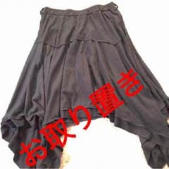 sakiko.com様専用品裏地ありベルト通す箇所ありスカートのサムネイル