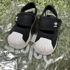 adidas13センチサンダルのサムネイル
