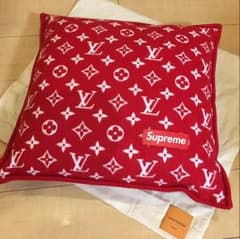 Supreme×louisvuittonのクッションのサムネイル