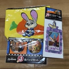 ズートピア 缶バッジ カードホルダー セットのサムネイル