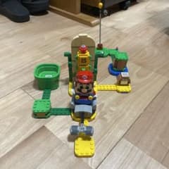 LEGO Super Mario マリオとキャラクターセットのサムネイル