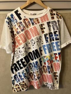 MAGICIAN 総柄プリント Tシャツ ホワイト　Lのサムネイル