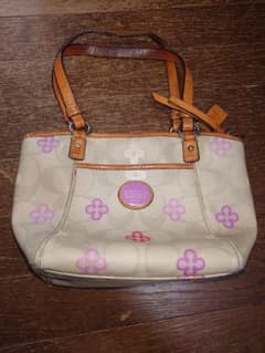 COACH フラワー柄 トートバッグ ベージュのサムネイル