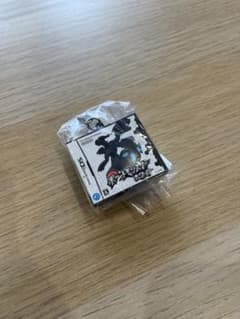 ポケットモンスター ホワイトカセットキーホルダー ポケモン キーホルダー 限定品のサムネイル