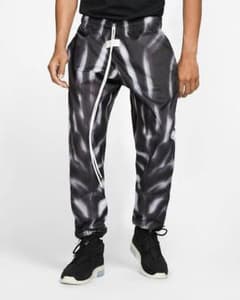 FEAR OF GOD Nike パンツ essentials　エッセンシャルズのサムネイル