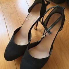 R&Eパンプス24cmのサムネイル