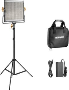 【定価1.6万】NEEWER 480 LEDビデオライト ニーワースタンド付照明のサムネイル