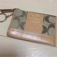 COACH パスケースのサムネイル