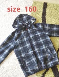 《Aki様専用！》size160  ナイロンパーカー ジャンパーのサムネイル