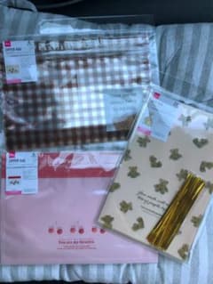 ダイソー人気♡くま・チェリー♡ラッピングお裾分けのサムネイル
