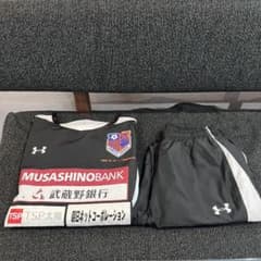 大宮アルディージャ Under Armour ピステ上下　LG 支給品 UNDER ARMOUR 大宮アルディージャ ピステ 上下セット - メルカリ